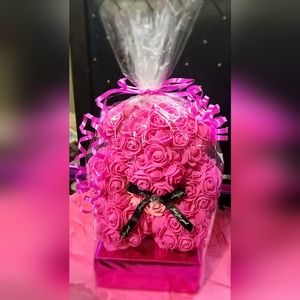 Valentines Day bears and rose bears